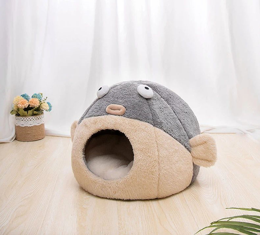 Cute Animal Cat Accessory Furniture Balloonfish-Shaped Pet Mats Indoor Dog House Cushions for Bed Cats House Beds for Small Dogsinside