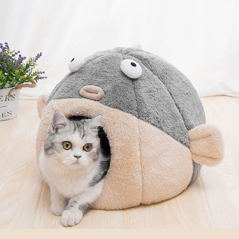 Cute Animal Cat Accessory Furniture Balloonfish-Shaped Pet Mats Indoor Dog House Cushions for Bed Cats House Beds for Small Dogsinside